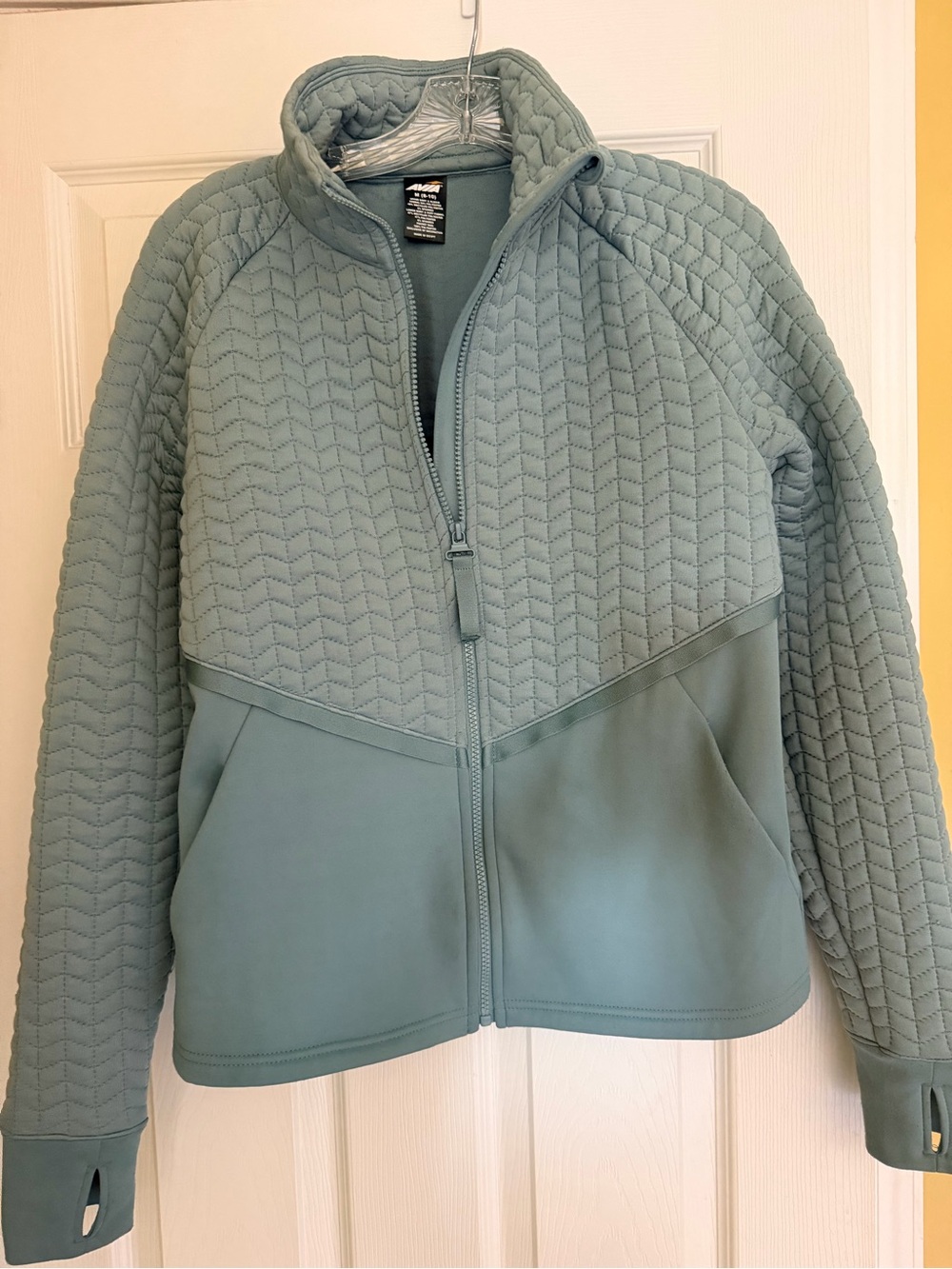 Avia Quilted Full-Zip Bomber Jacket in Sage